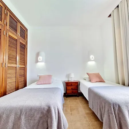 Casa Vacacional Anna, Piscina Privada Climatizada * Playa Blanca (Lanzarote)