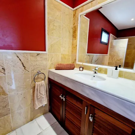 Prázdninový dům Casa Vacacional Anna, Piscina Privada Climatizada *