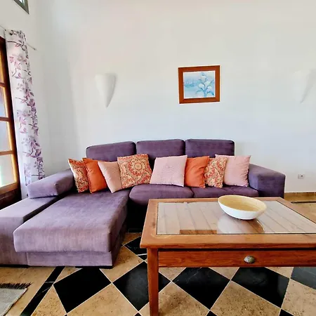 Casa Vacacional Anna, Piscina Privada Climatizada * Playa Blanca (Lanzarote)