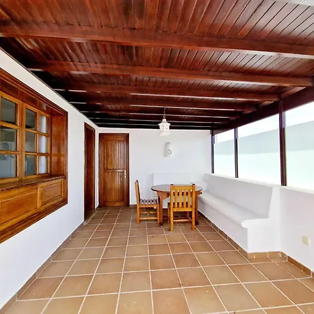 Prázdninový dům Casa Vacacional Anna, Piscina Privada Climatizada Playa Blanca (Lanzarote)