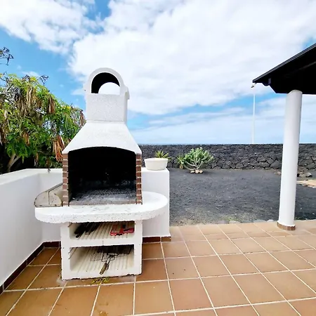 Casa Vacacional Anna, Piscina Privada Climatizada * Playa Blanca (Lanzarote)