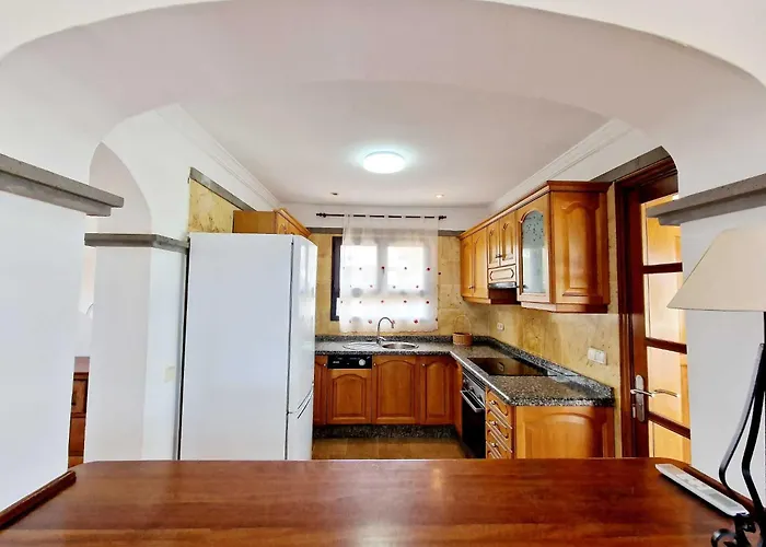 Nyaraló Casa Vacacional Anna, Piscina Privada Climatizada *