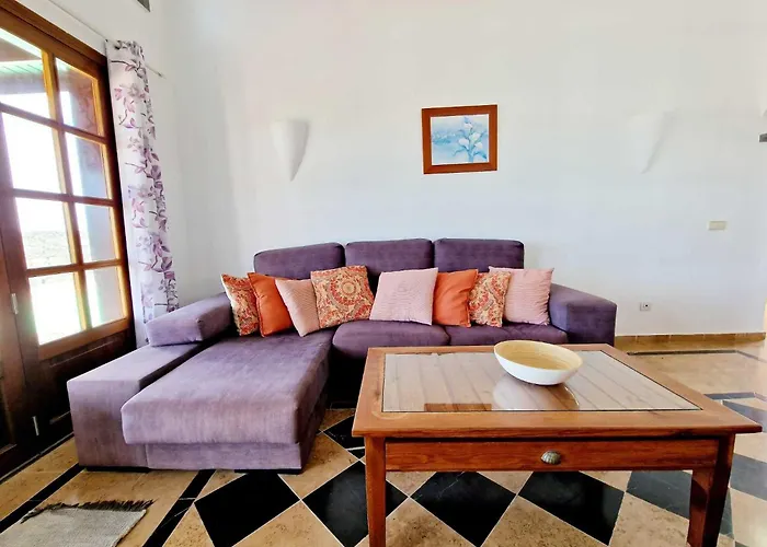 Casa Vacacional Anna, Piscina Privada Climatizada * Playa Blanca